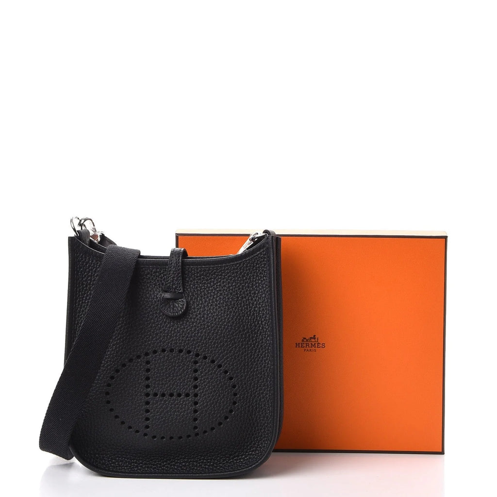 Evelyne TPM Black Taurillon Clemence