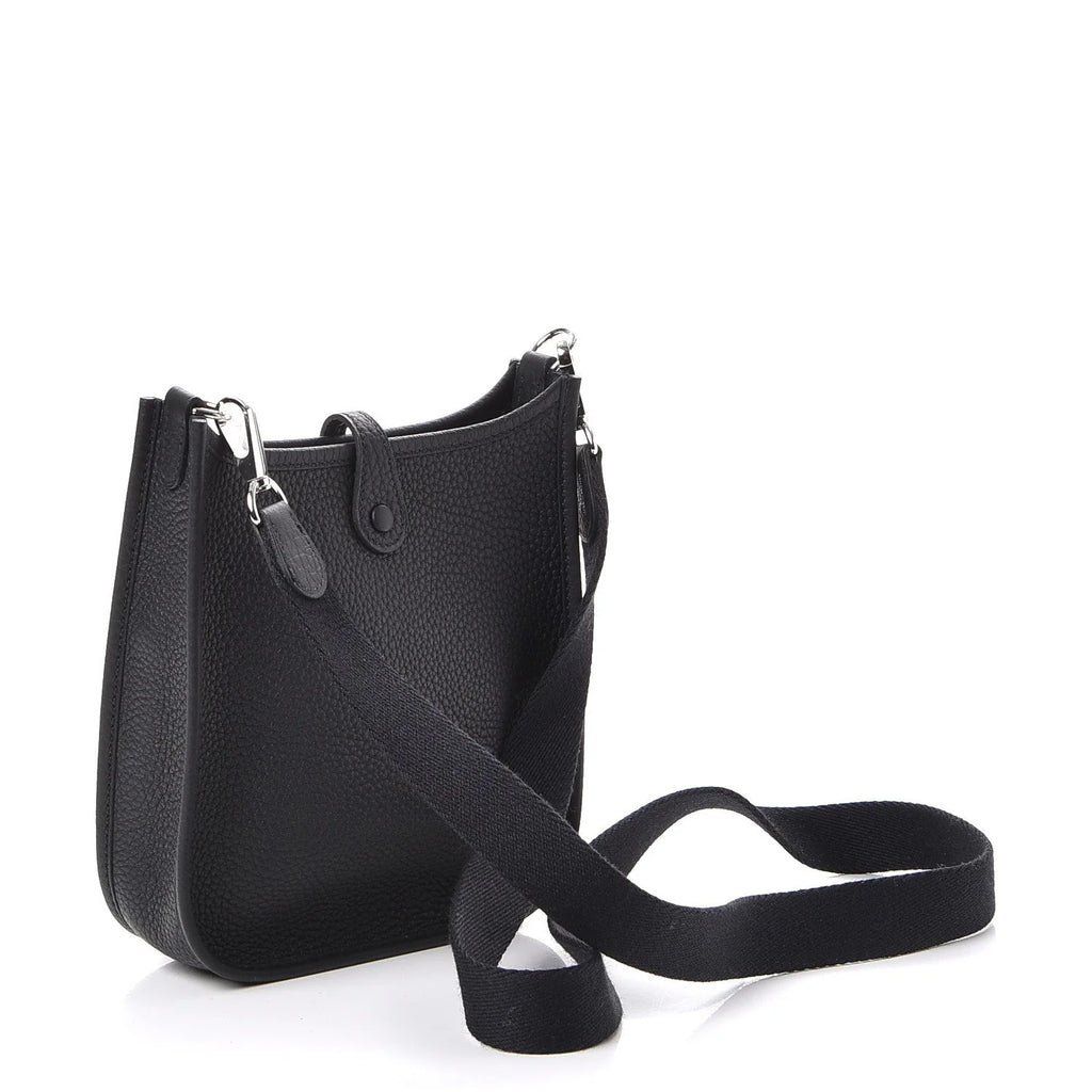 Evelyne TPM Black Taurillon Clemence