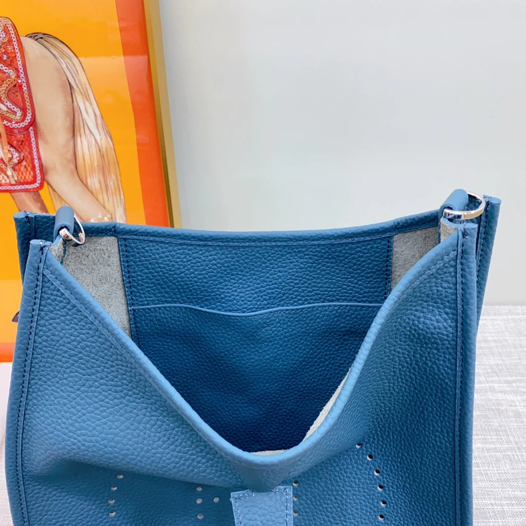 Evelyne III GM Blue Jean Taurillon Clemence