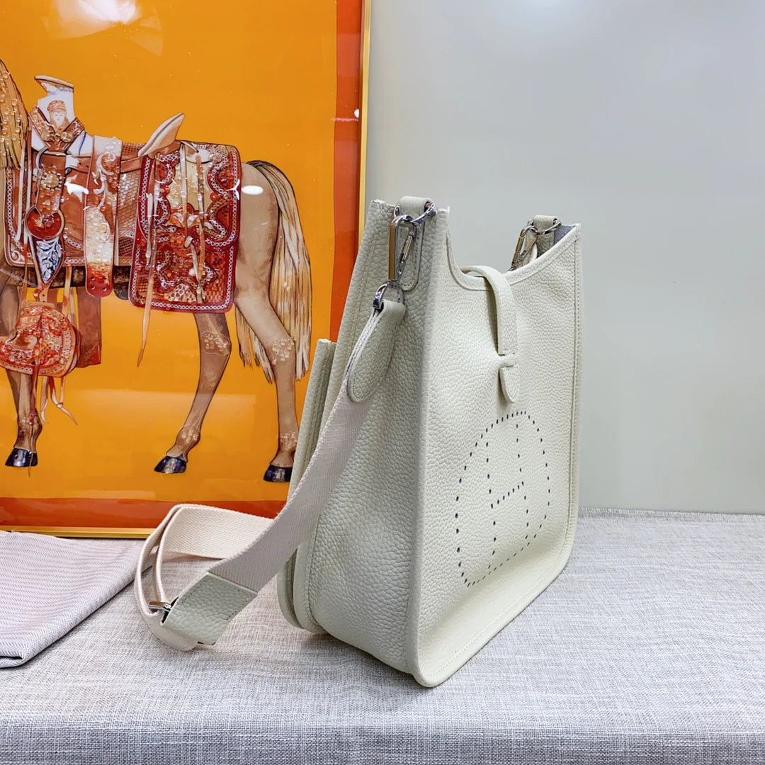 Evelyne III GM White Leather Classic Hollow