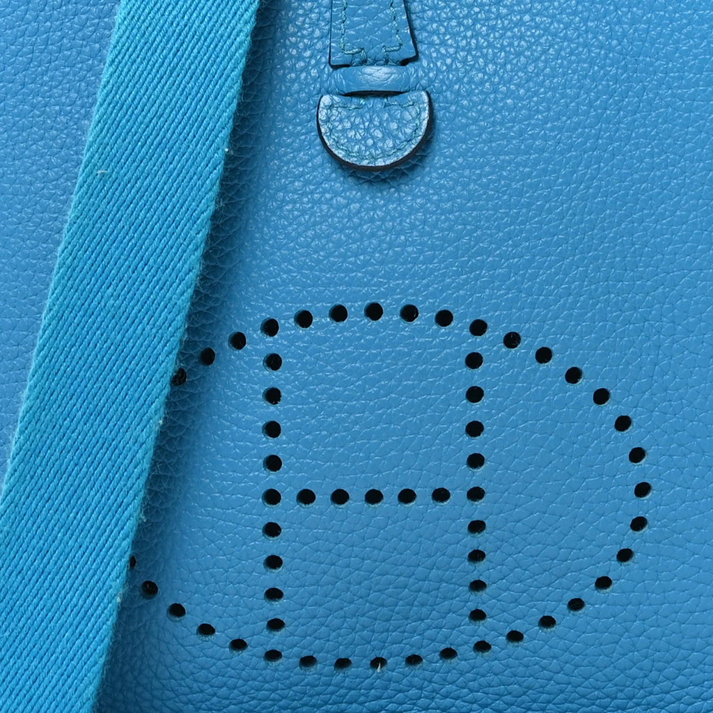 Evelyne TPM Bleu Zanzibar Taurillon Clemence