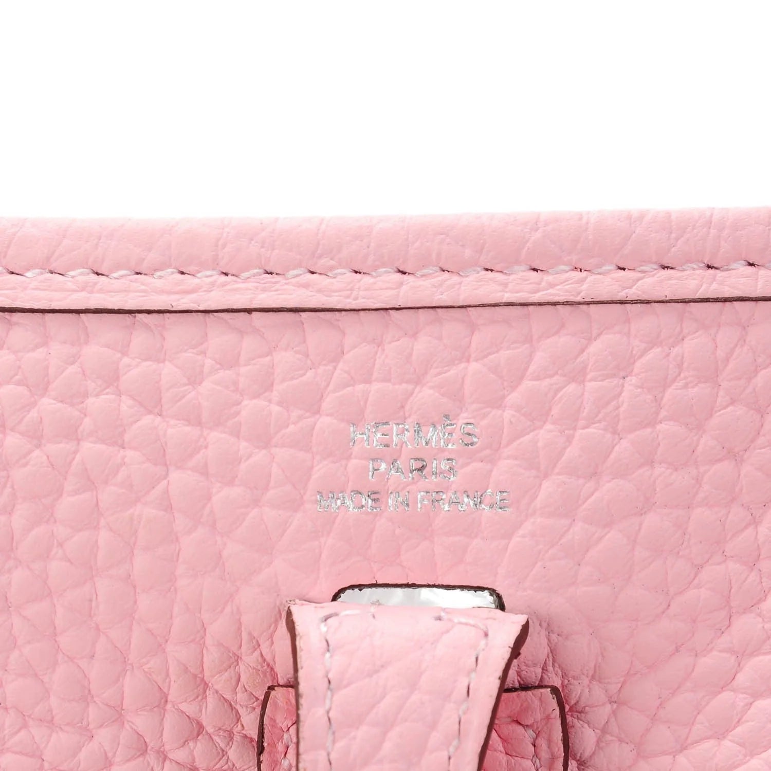 Evelyne lll TPM Rose Sakura Taurillon Clemence